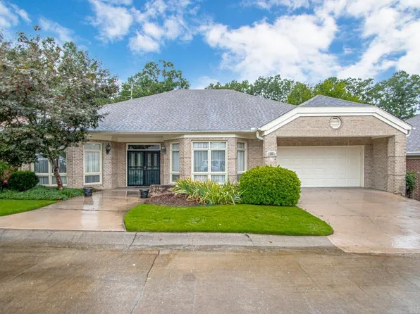 95 Hunters Green Cir, Little Rock, AR 72212