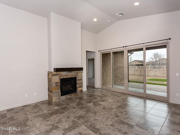 4th image of 1299 Essex Way
