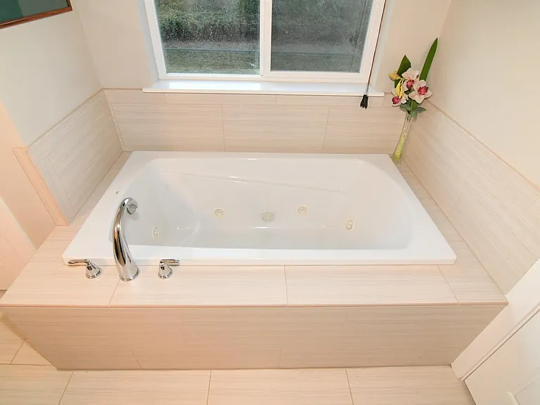 5013 Black Rock Loop SE — Photo 22