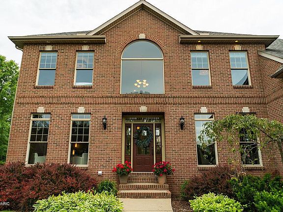2nd image of 2887 Wyndwicke Dr