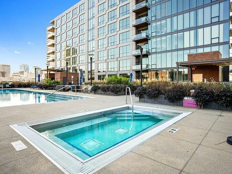 250 Spring St #713 — Photo 25