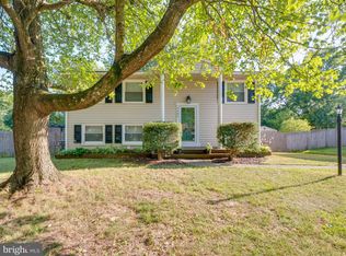 4605 Kentwood Ln, Woodbridge, VA 22193