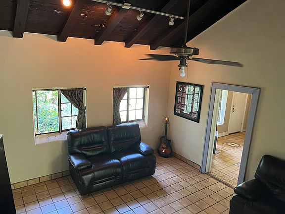 5th image of 1103 Woodland Dr
