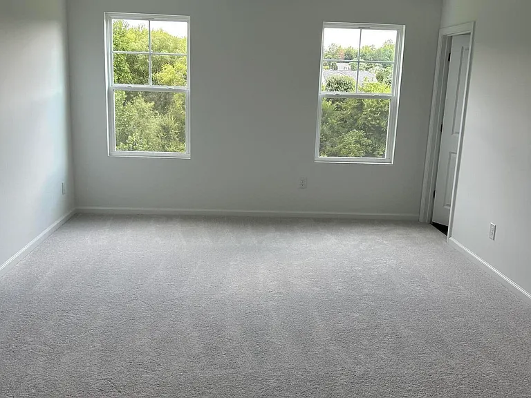 503 Fran Dr — Photo 10