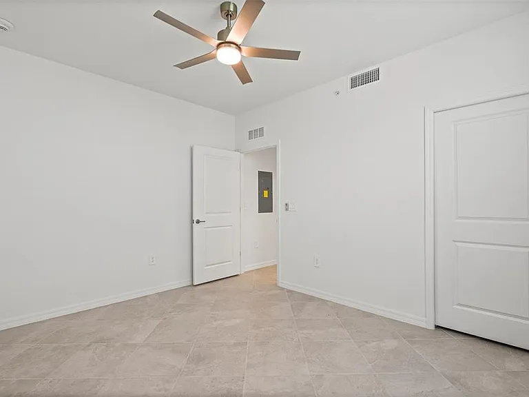 19007 Scallop Loop #108 — Photo 18