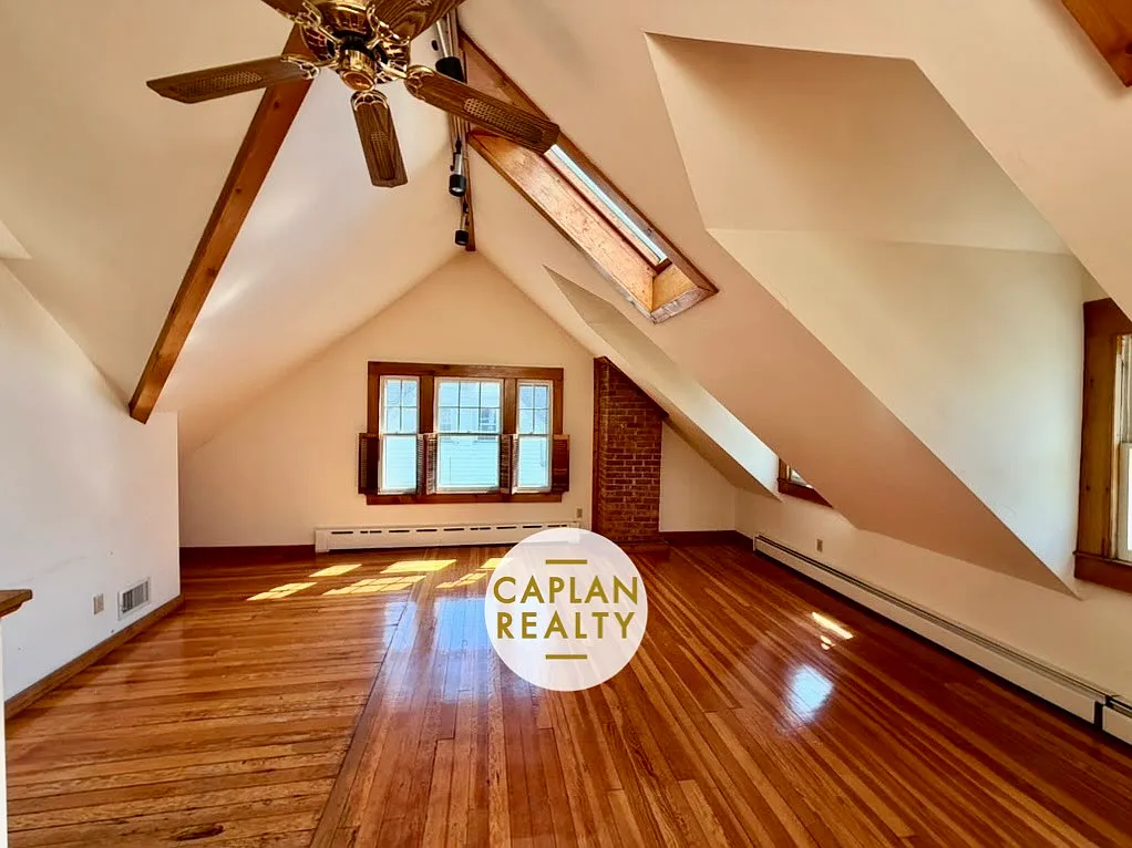2 bed, $2,295 — Photo 3