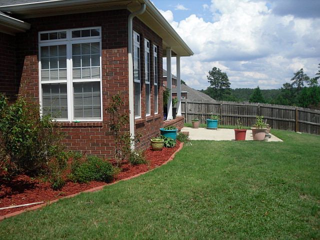2nd image of 5818 Carriage Hills Dr