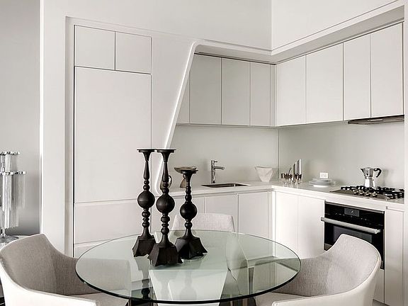 5th image of 123 Washington St #Ph56g
