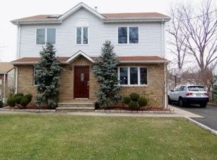 109 Bender Ave, Iselin, NJ 08830