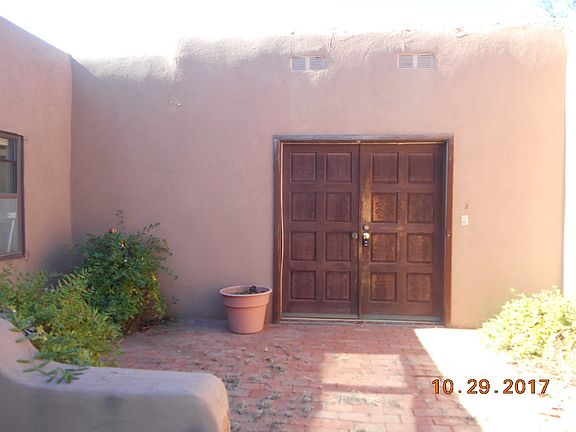 2nd image of 100 Calle Paula