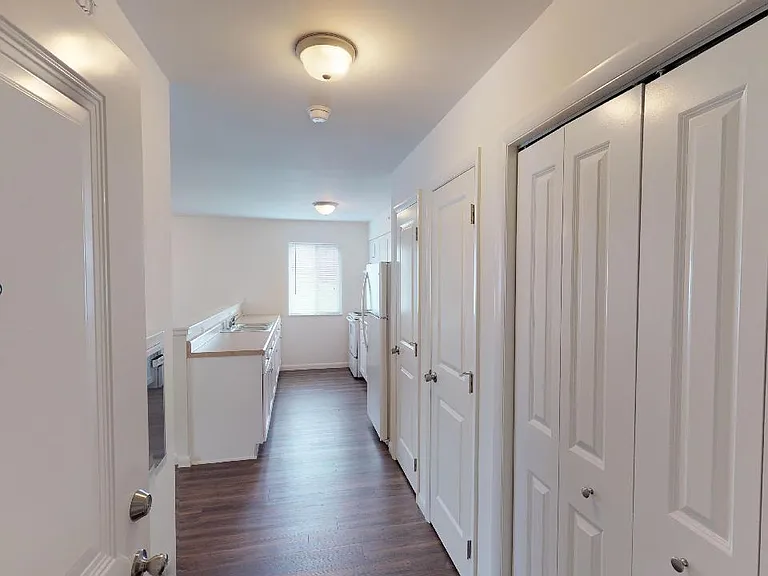 Hampshire Estates Apartments and Self Storage — Photo 49