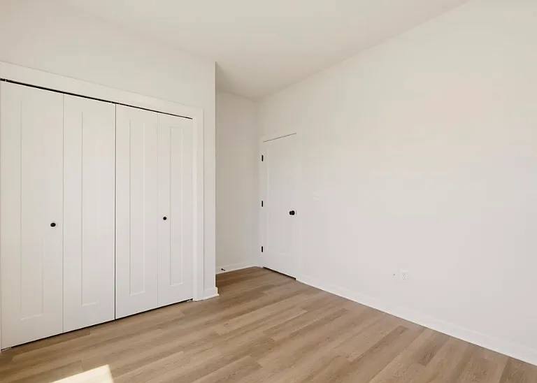 3402 E Thunder St — Photo 13