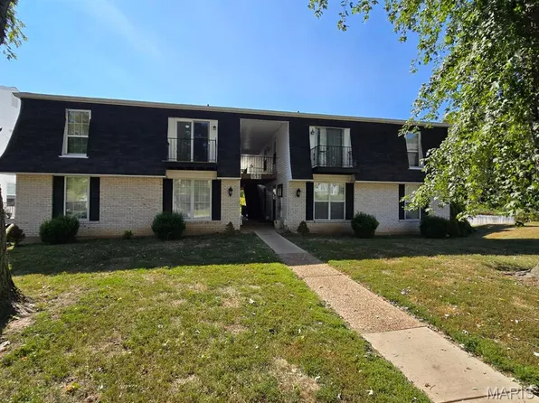 613 Monroe St APT 7, Pacific, MO 63069