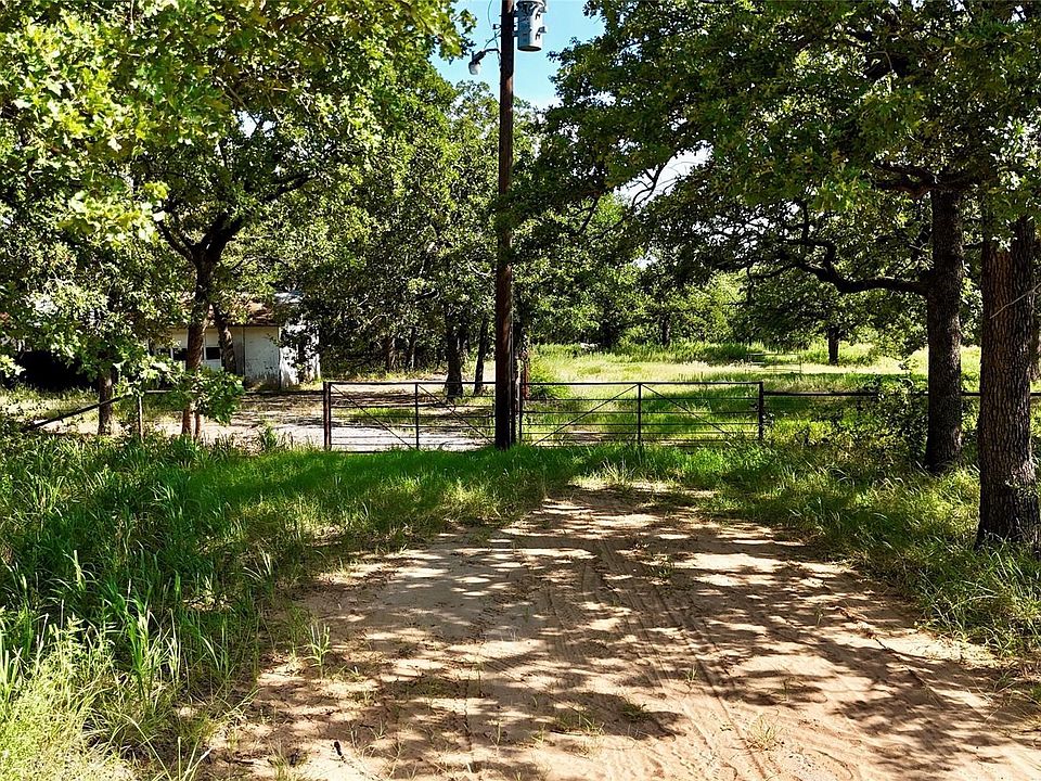 1st image of 120 Nocona Dr