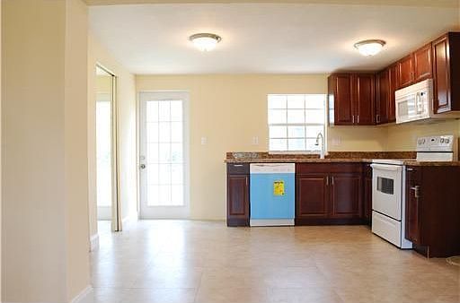 2nd image of 5420 SW 55th Ave