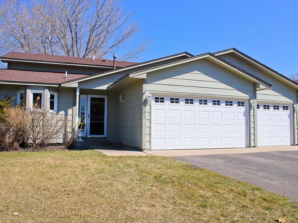 1st image of 2631 Copper Cliff Trl
