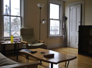 163 North St #Up, Burlington, VT 05401