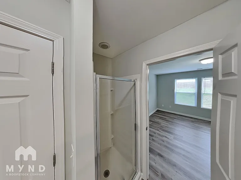 6108 Fazenda Dr — Photo 13