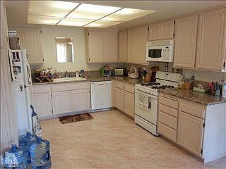 5th image of 863 Palmer Ave