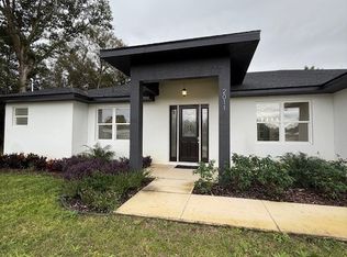 2011 W Falcon Rd, Avon Park, FL 33825