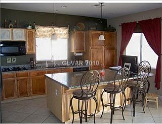 4th image of 6915 Cedar Basin Ave
