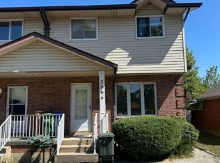 2666 Lauzon Rd, Windsor, ON N8T 2Z6