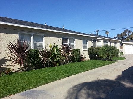 2nd image of 3909 W 113th St