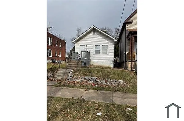 6527 Chamberlain Ave photo 1