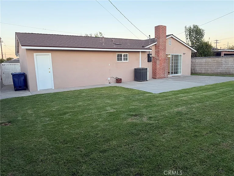 8041 San Lazaro Cir — Photo 21