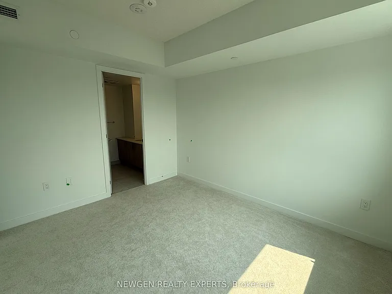 556 Marlee Ave #912 — Photo 10