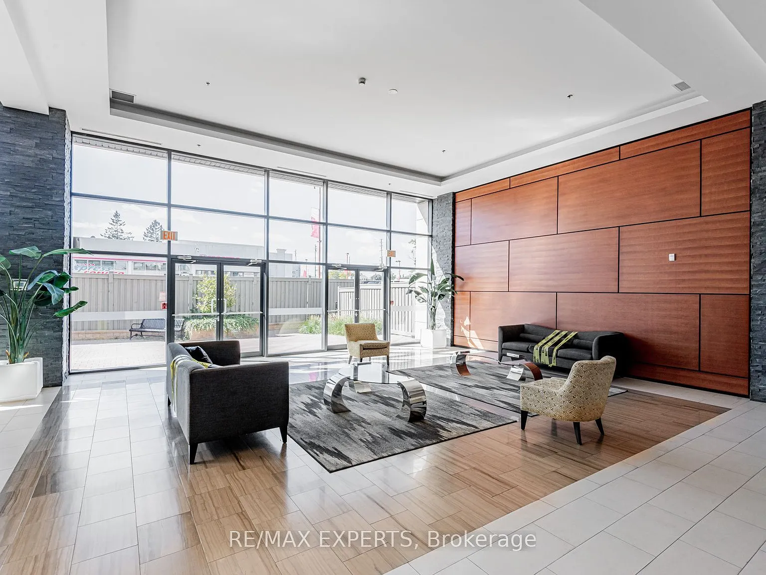 1 bed, $2,250 — Photo 4