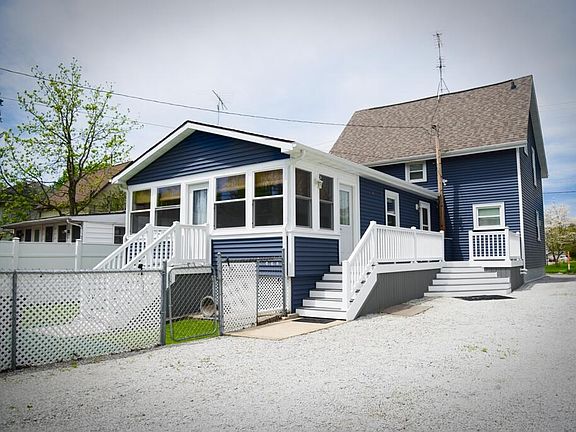 5th image of 708 Weller Ave