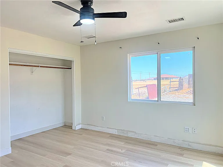 17601 Sycamore Ln — Photo 43