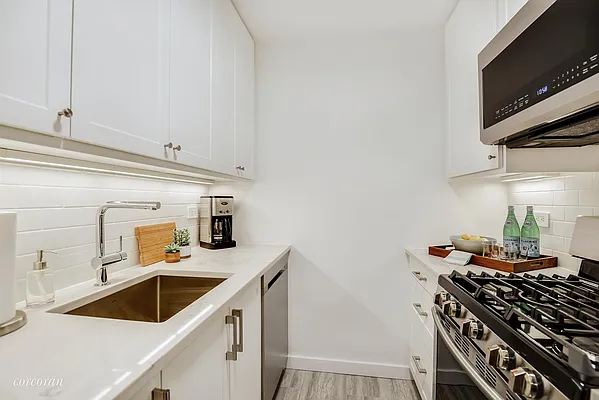 Sold by Corcoran | media 11