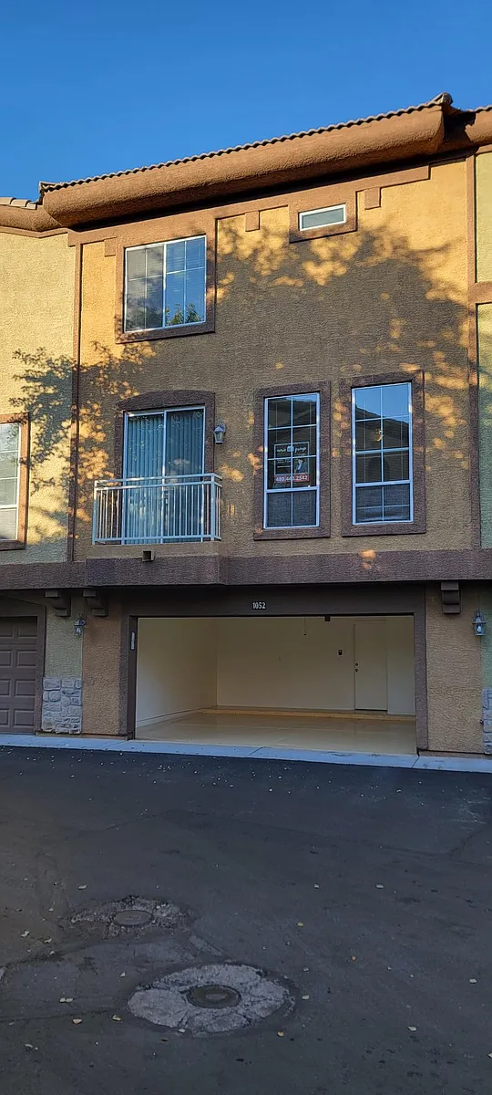 Two Car Garage - 1920 E Bell Rd #1052