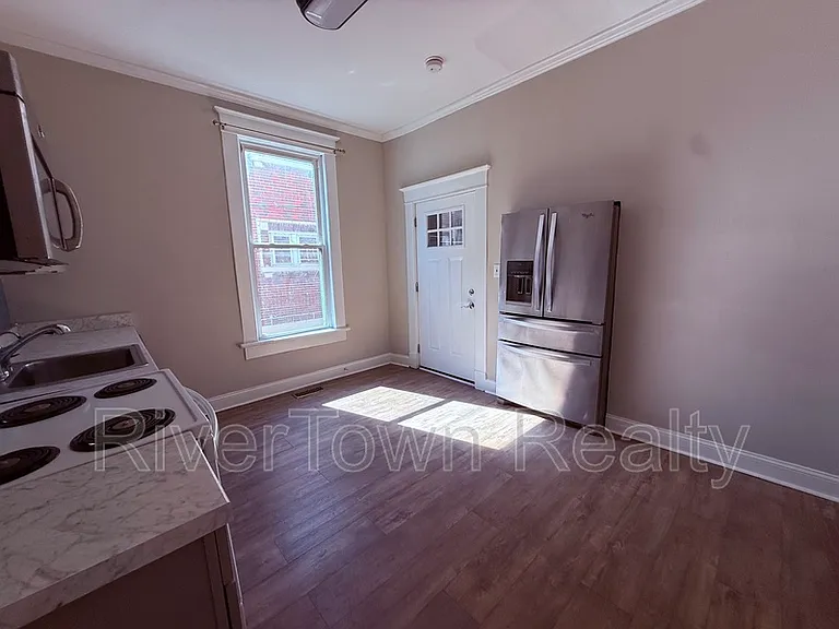 215 N Bellevue Blvd #1 — Photo 6