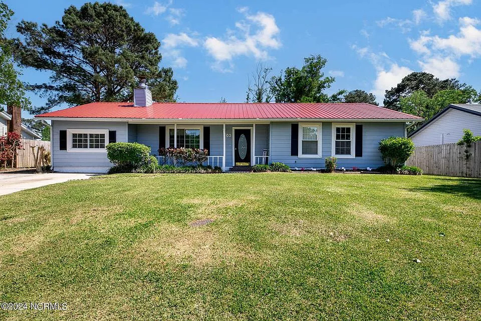 4 bed, 1822 sqft, $1,850 — Photo 1