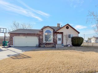 4813 S 3850 W, Roy, UT 84067