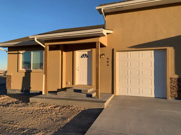 404 E Larchmont Dr, Pueblo, CO 81007