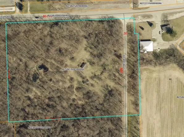 260 W Hupp Rd, La Porte, IN 46350