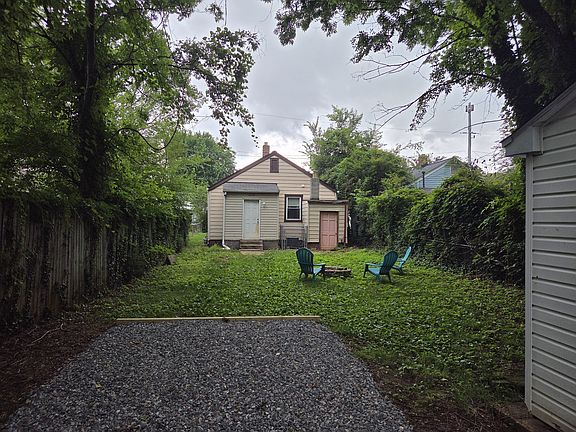 3rd image of 1903 Claiborne St