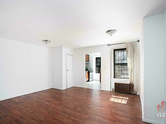 3rd image of 422 E 117th St APT 1
