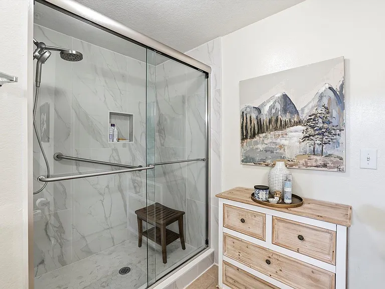2801 Chancellorsville Dr #617 — Photo 30