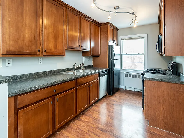 251 Birmingham St #A102 — Photo 10