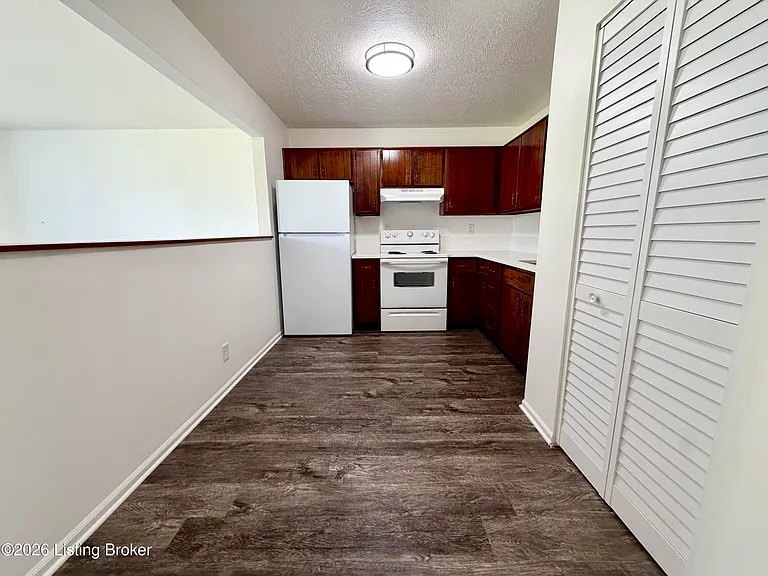 260 Faro Ct #6 — Photo 4