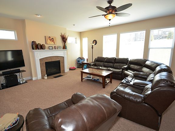 3rd image of 8632 Treeline Dr