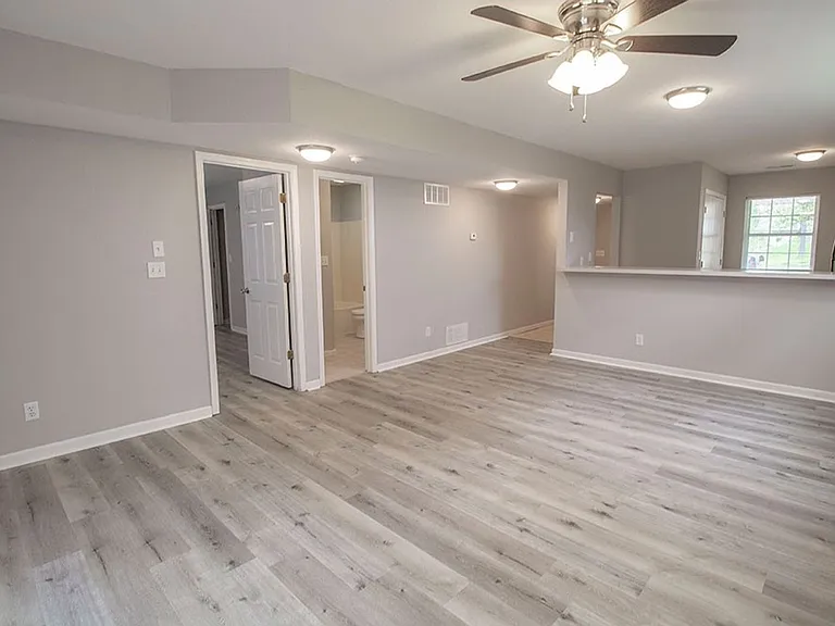 5308 Godas Cir — Photo 10