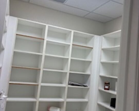 3rd image of 1503 N Imperial Ave #201