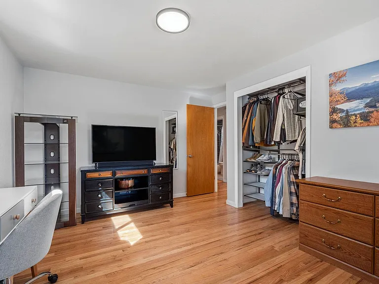 173 E Panama Dr — Photo 15
