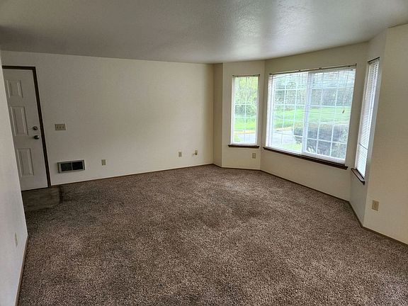 3rd image of 1400 Williams Way #4